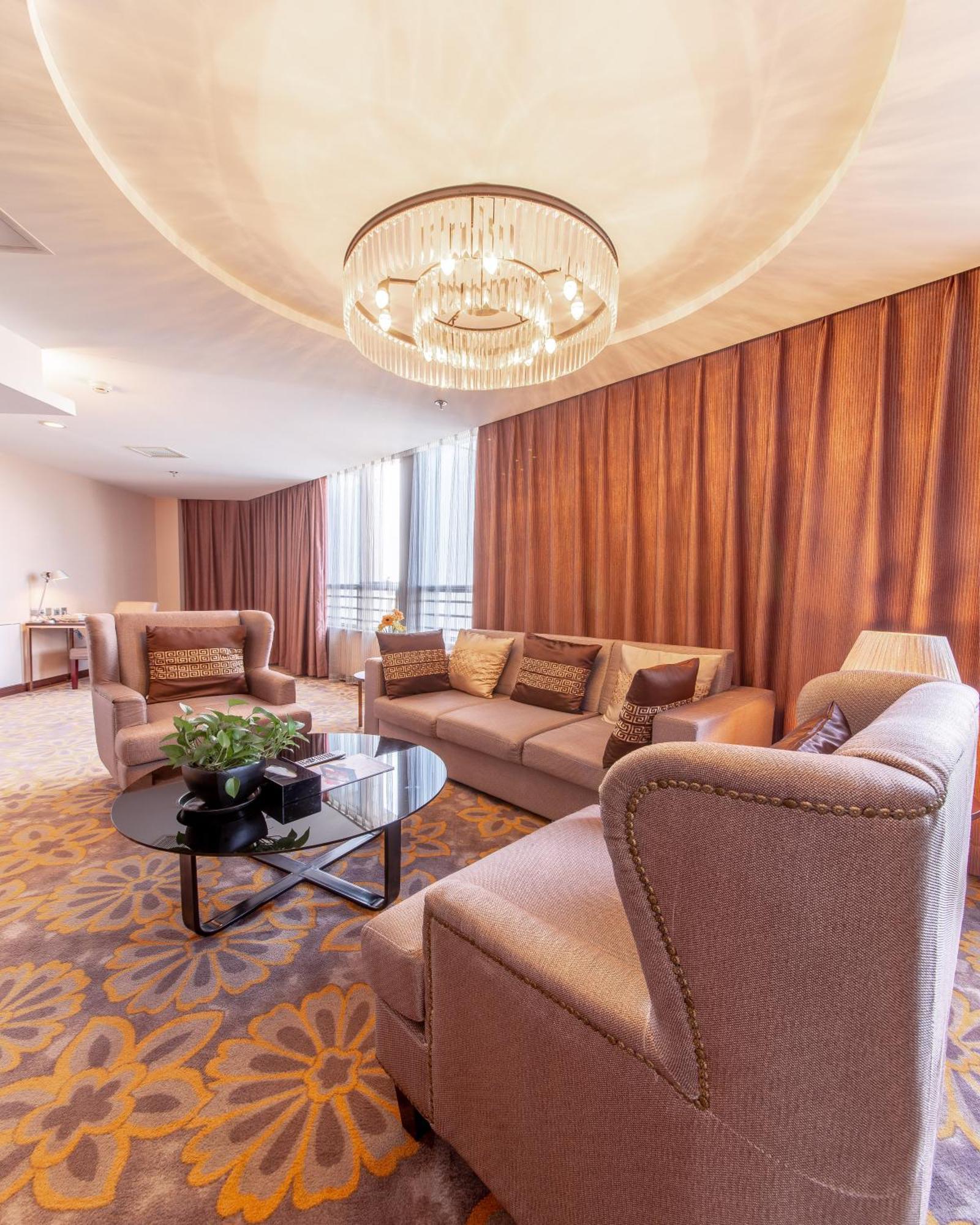 Beijing Sunflower Hotel--Beijing Universal Studios Resort Екстериор снимка